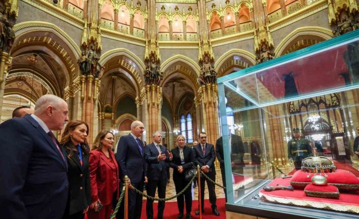 TBMM Başkanı Kurtulmuş: "Türkiye’nin AB’ye tam üyeliği Türkiye’den çok Avrupa’nın kurumsal kimliğine katkı sunacaktır"