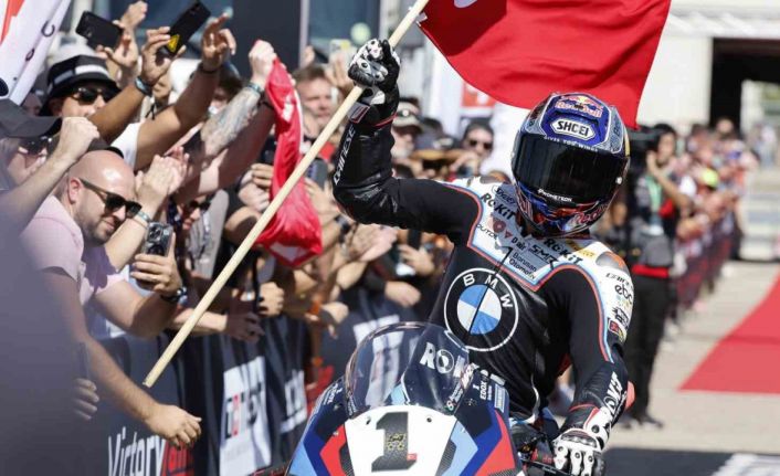 Toprak Razgatlıoğlu, Aragon Pisti’nde birinci oldu