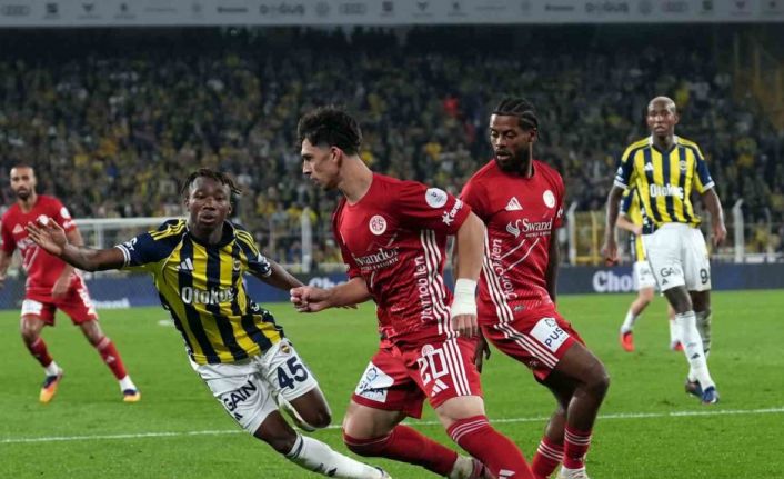 Trendyol Süper Lig: Fenerbahçe: 2 - Antalyaspor: 0 (Maç sonucu)