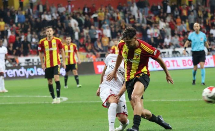 Trendyol Süper Lig: Kayserispor: 0 - Gençlerbirliği: 1 (İlk yarı)