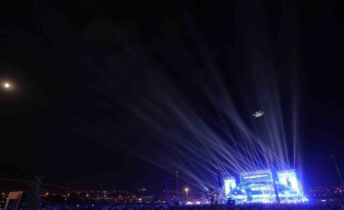 Türkiye Kültür Yolu Festivali ilk gününde büyükşehirin Millet Bahçesi’nde binlerce ziyaretçiyi ağırladı