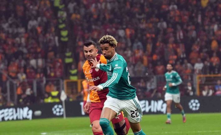 UEFA Şampiyonlar Ligi: Galatasaray: 1 - Liverpool: 0 (İlk yarı)