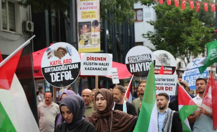 Uşak’ta Sumud Filosu ve Gazze’ye destek yürüyüşü