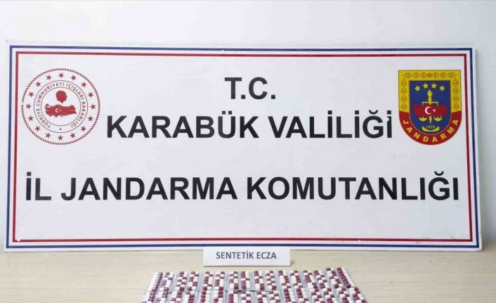 Uyuşturucu operasyonunda 224 adet sentetik hap ele geçirildi