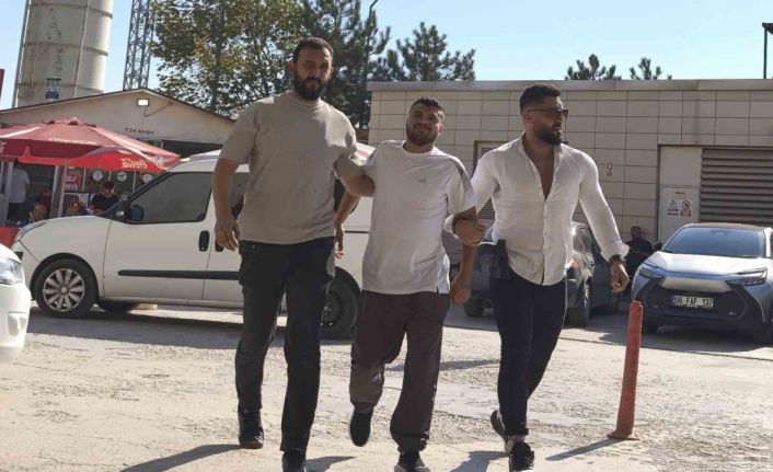 Uyuşturucu taciri kıskıvrak yakalandı