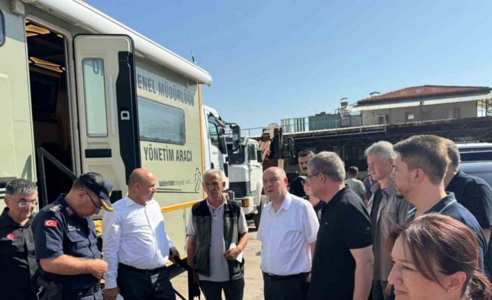 Vali Coşkun; "Yangın kontrol altına alındı, soğutma çalışmaları devam ediyor"