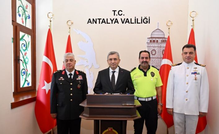 Vali Şahin: Serik yolundaki hız sınırı UKOME’de gündeme gelecek