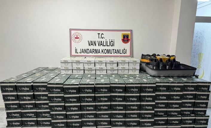 Van’da 799 çift kaçak ayakkabı ele geçirildi