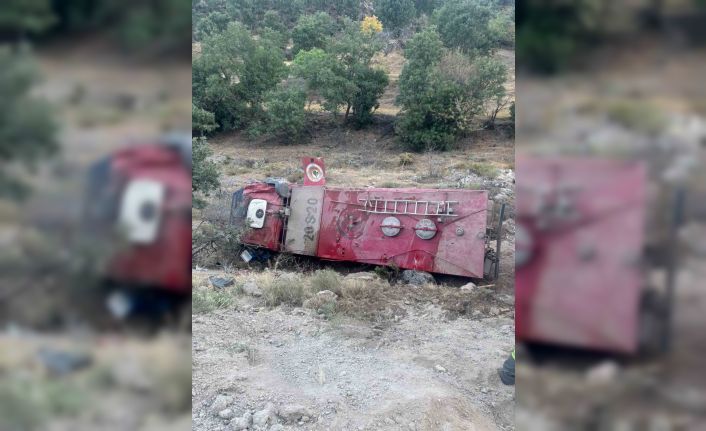 Yangın bölgesinden dönen arazöz şarampole yuvarlandı