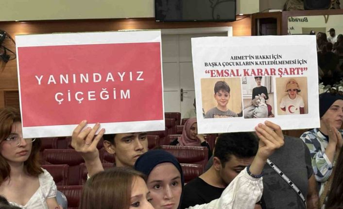 Yasemin Minguzzi, çocuklarını kaybeden ailelerle bir araya geldi