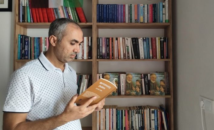 Yazdığı kitabın tüm geliri Gazze’ye gönderilecek