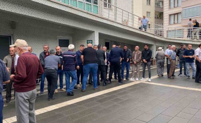 Yediği yemek boğazına takılan adam hayatını kaybetti