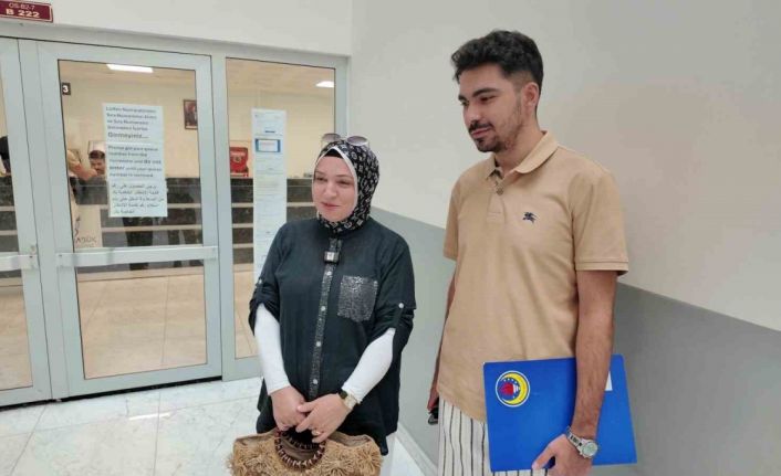 YÖK’ün özel kontenjanıyla, anneler çocuklarıyla aynı üniversiteyi okumanın heyecanını yaşayacak