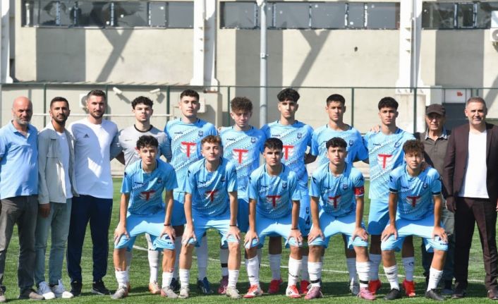 Yunusemre’nin şampiyon gençleri 1. Amatör Lig’de