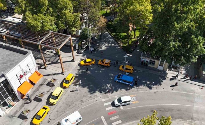 Zabıtadan taksi ve duraklarına yönelik denetim