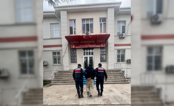 12 buçuk yıl cezası bulunan Afgan hükümlü, yurt dışına kaçamadan yakalandı