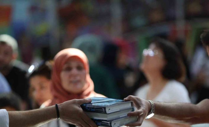 15. Antalya Kitap Fuarı 3 Ekim’de başlıyor