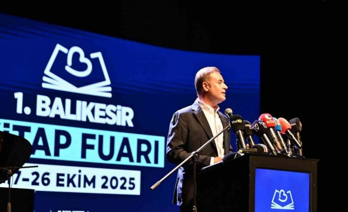 1.Balıkesir Kitap Fuarı coşkuyla açıldı