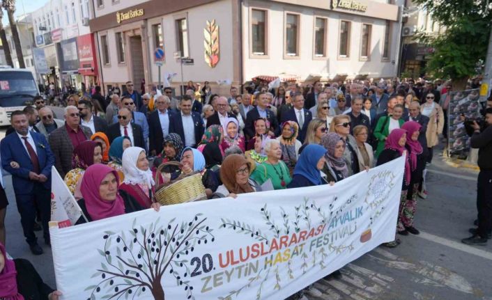 20. Ayvalık Uluslararası Zeytin Hasat ve Turizm Festivali başladı