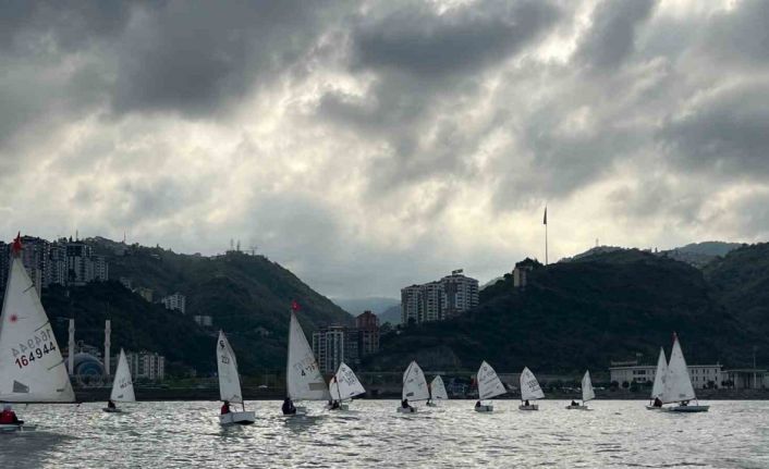 29 Ekim Cumhuriyet Bayramı Yelken Yarışları yapıldı