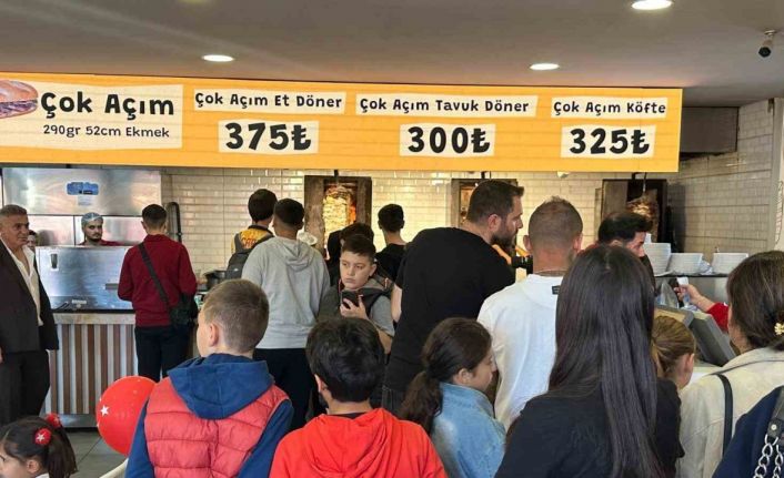 29 Ekim’de tavuk döner ve ayranı 29 liradan sattılar