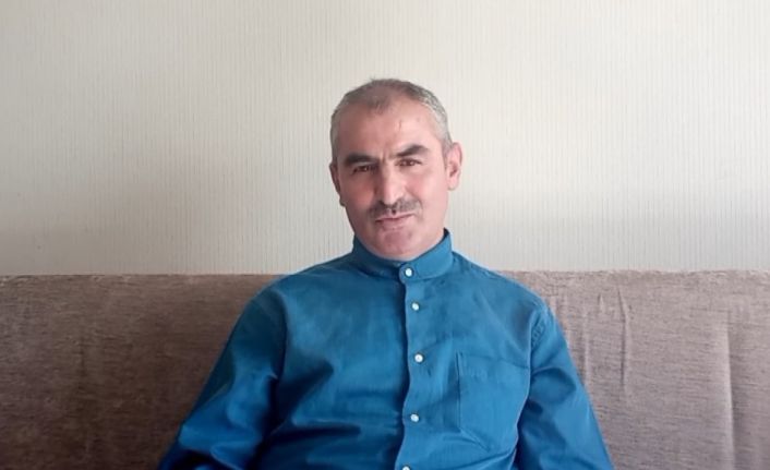 2 buzdolabını birleştirip kayık yaptı