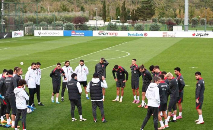 A Milli Futbol Takımı, Gürcistan maçının hazırlıklarına başladı