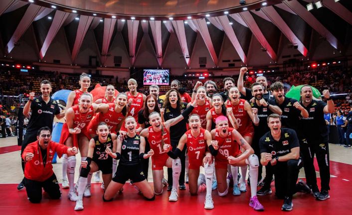 A Milli voleybol takımlarının Avrupa şampiyonalarındaki maç programı açıklandı