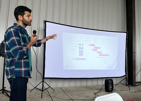 ABD’de, kahverengi kokarca ile mücadeleyi anlattı