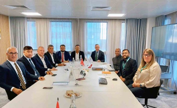 Adana Ticaret Odası, İngiltere’de iş birliği ve yatırım kapılarını araladı