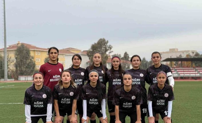 Ağrı Aile ve Sosyal Politikalar, mali nedenlerle Kadınlar 2. Ligi’nden çekilme kararı aldı