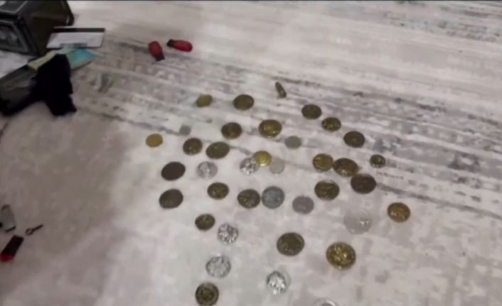Ağrı’da sahte dolar ve tarihi eser operasyonunda 1 kişi tutuklandı