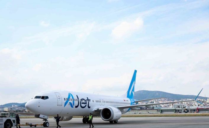 AJet’in fabrika çıkışlı 5. uçağı İstanbul Sabiha Gökçen’e indi