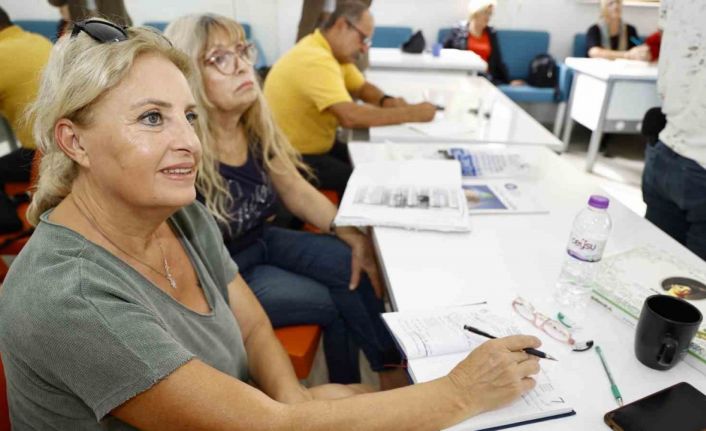 Aktif Yaşlı Merkezi, 65 yaş üstü vatandaşların sosyal buluşma noktası