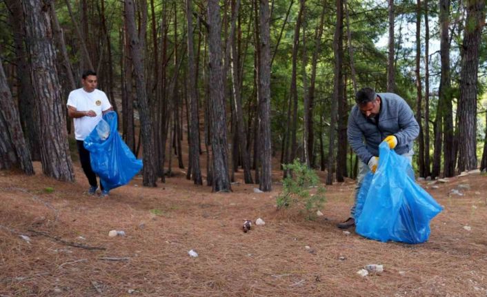 Alanya Belediyesi’nden Erasmus Günleri’nde kale temizliği