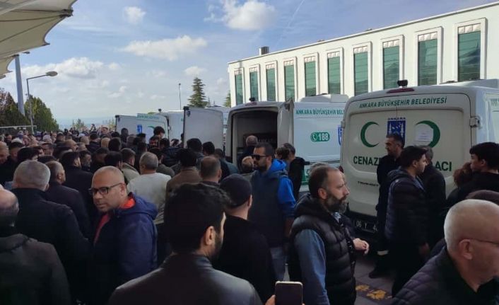 Alkolden zehirlendiği iddia edilen 14 yaşındaki Hiranur son yolculuğuna uğurlandı