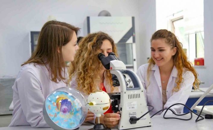 ALKÜ, 2026 dünya üniversite sıralamalarında Türkiye’de 41. sırada