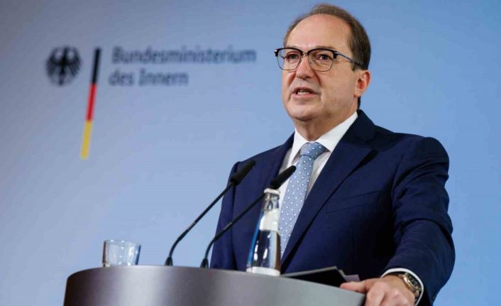 Alman polisi tehdit teşkil eden dronları düşürebilecek