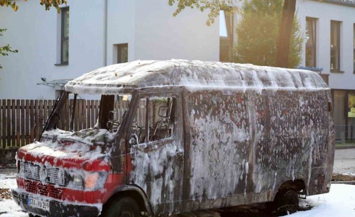 Almanya’da bir kişi aile içi tartışmanın ardından evini kundakladı