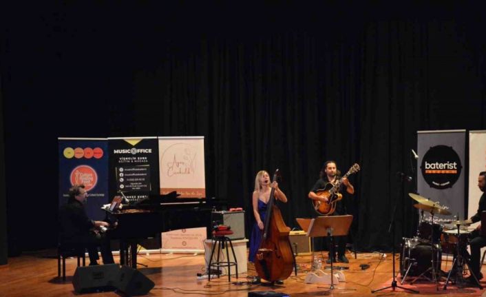 Anadolu Üniversitesi’nde Esra Kayıkçı Kuartet dinleyicilerle buluştu