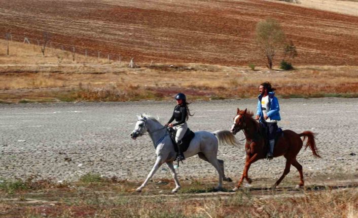 Ankara’da son 40 yılın en kurak yılı göleti kuruttu