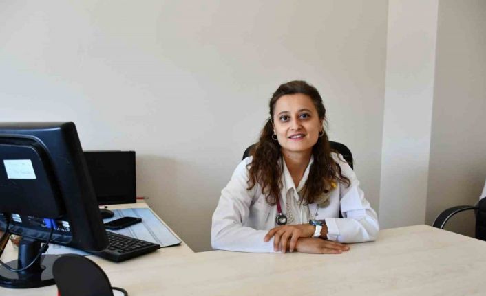 Anne sütü bebeğin ilk ve en değerli besini