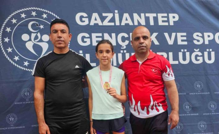 Arabanlı sporcu, atletizmde il birincisi oldu