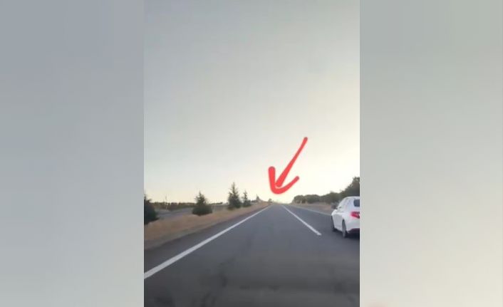 Araç takla attı, o anlar kamerada: 1 yaralı