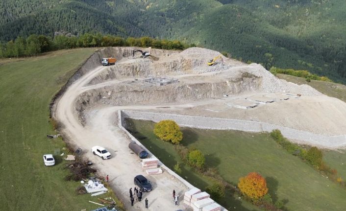 Ardahan’da heyelan konutlarının yapımı devam ediyor