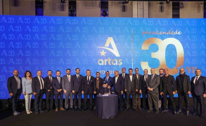 Artaş Holding perakendede 30’uncu yılını kutladı