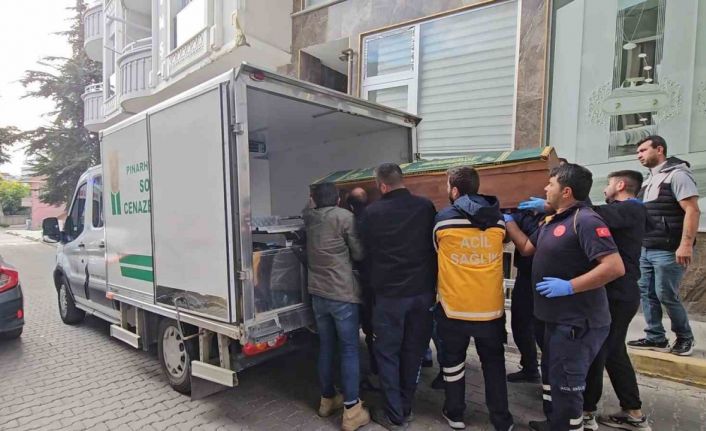 Asansör boşluğuna düşen usta hayatını kaybetti