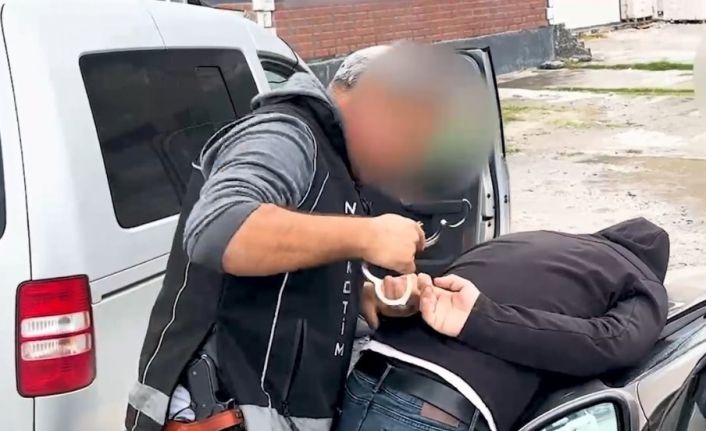 Aydın’da filmleri aratmayan operasyon: 11,2 kilogram uyuşturucu madde ele geçirildi