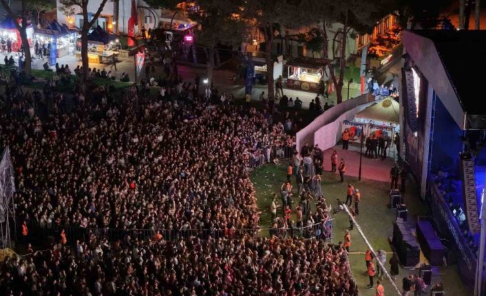 Aydınfest coşkuyla başladı, Tekstil Park doldu taştı