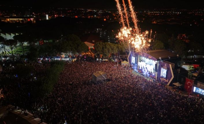 Aydınfest’in son gününde 60 binden fazla Aydınlı coşkuyu birlikte yaşadı